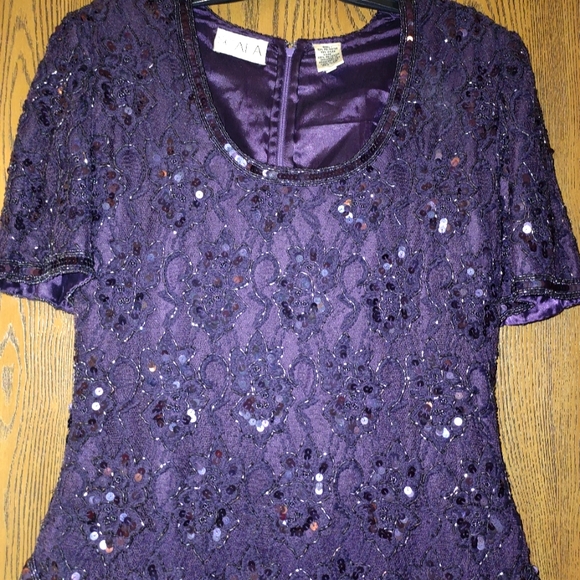 Formal/Prom Dress - Picture 2 of 5